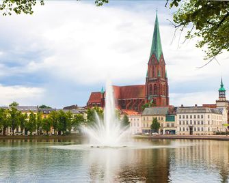 Pension Am Schloss - Schwerin