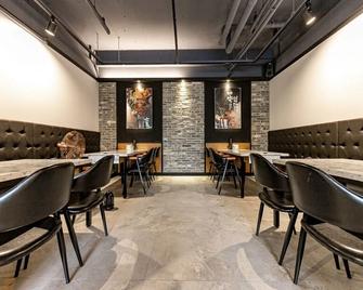 Yeosu Jin Arirang Hostel - Yeosu - Restaurante