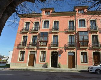Hotel Casona De Lazurtegui - Ribadeo - Building