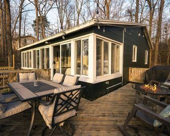 Cozy Lakehouse with Breathtaking Views of Lake Cumberland - Somerset - Patio