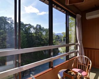 Ryukyotei - Iida - Balkon