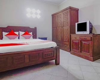 Hotel O Gayatri Residence - Jakarta - Phòng ngủ