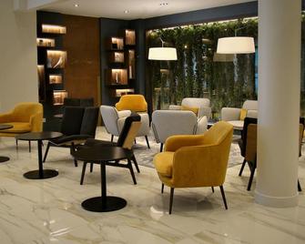 L'Amirauté Brest - ברסט - טרקלין