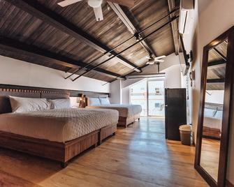 Loft Hotel Malecon Vallarta - Pto Vallarta - Habitación