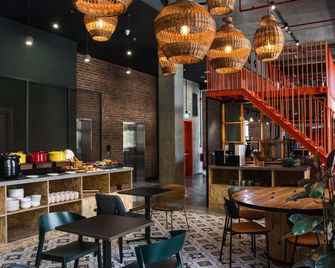 ibis Styles Tbilisi Mziuri Park - Tbilissi - Bâtiment