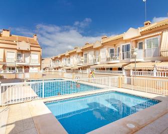 2 Bedroom Lovely Home In Santa Pola - Santa Pola