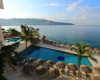 Hotel Las Torres Gemelas Acapulco - Acapulco - Alberca