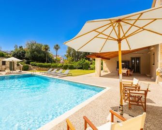 Villa Nafsika - Four Bedroom Villa, Sleeps 9 - Vamos - Piscina