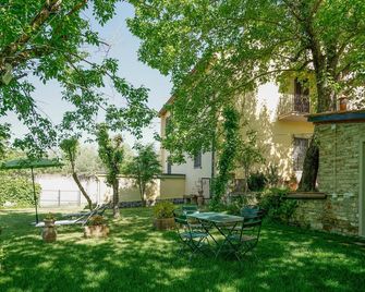 Awesome Apartment In Il Ferrone - Mercatale Val Di Pesa - Patio