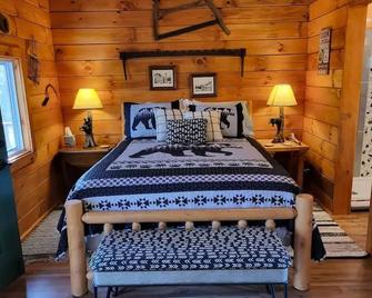 Creekside Cabins of Fancy Gap\n - Fancy Gap - Habitación