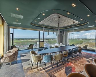 Van der Valk Hotel Schiphol - Hoofddorp