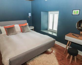 Min-Y-Ffordd - Newport - Ložnice