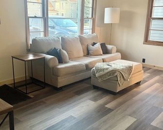 Small House in Platte - Platte - Living room