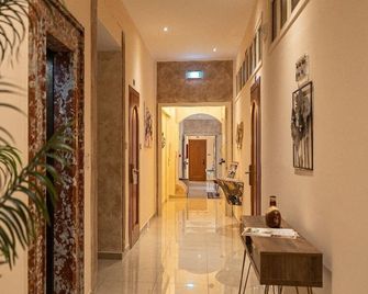Hotel Roma - Bolonya - Passadís