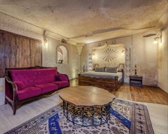 Nevsehir/Castle Cave Hotel - Göreme - Schlafzimmer