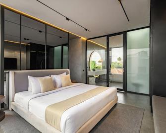 Alex Villas Complex N2 - North Kuta - Bedroom