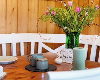 Aufblühen in Menzenschwand - Menzenschwand - Eetruimte