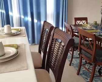 New 2 bed 2 bath Villa - near George Town and minutes from the beach! - Georgetown - Essbereich