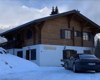 Luxury chalet (approx. 170 sqm) in a dreamlike mountain setting - Valais (Grächen/near Zermatt) - Grächen - Bâtiment