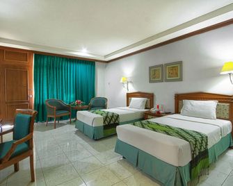 كوسوما ساهيد برينس هوتل - سوراكارتا - غرفة نوم