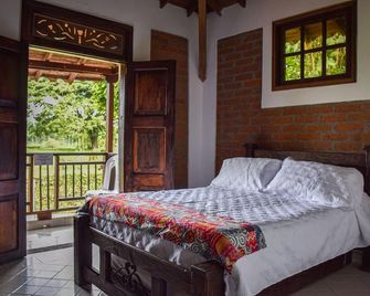 Villa Manuela - Finca Hotel Casa Nostra - Quimbaya - Schlafzimmer