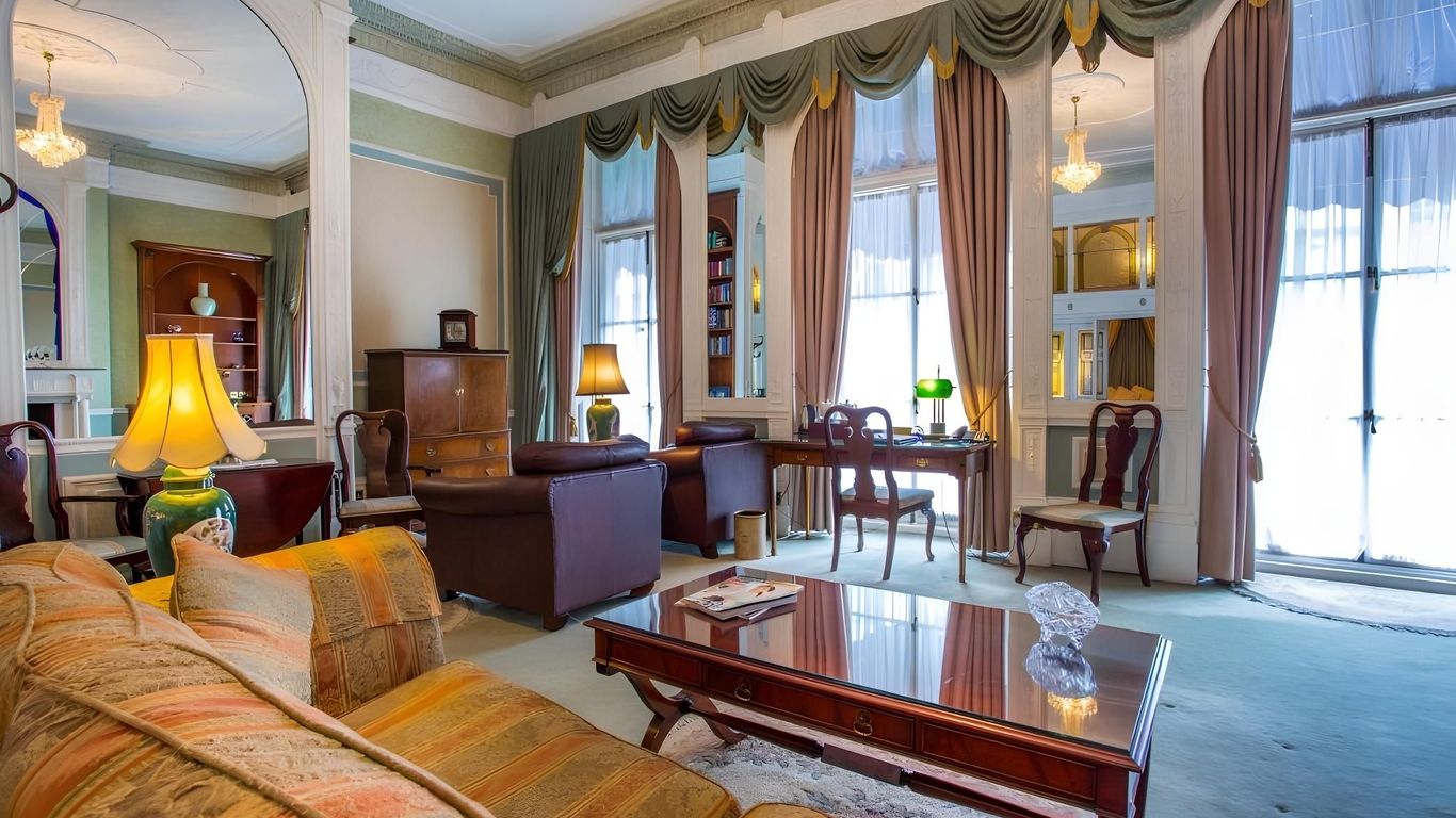 런던 엘리자베스 호텔