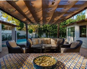 Spanish Villa Heated Pool/Jacuzzi/Pingpong/Mini-golf - Los Angeles - Patio