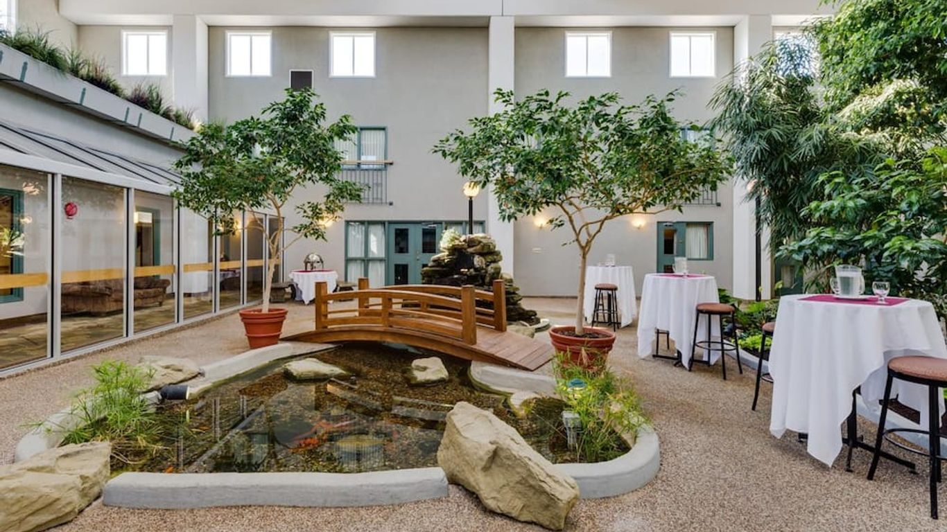 Heritage Inn Hotel & Convention Centre - Taber