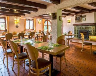 Le Bouton d'Or - Le Bonhomme - Restaurant