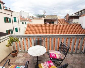 Jerry & Oli's Apartments - Sibenik - Balcon