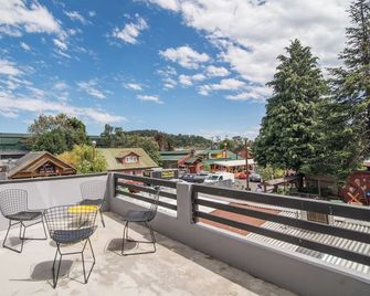 Mawün Hotel Pucón - Pucon - Balkon