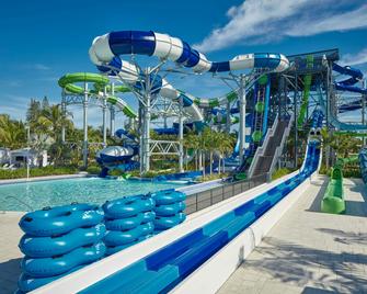 JW Marriott Miami Turnberry Resort & Spa - Aventura - Piscina