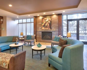 Holiday Inn & Suites Salt Lake City-Airport West By IHG - Salt Lake City - Bygning