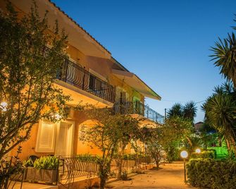 Evita Studios - Argostoli - Bâtiment