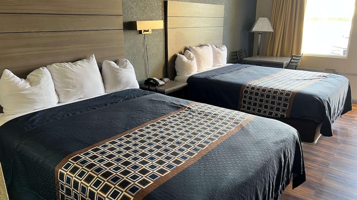 Knights Inn Lumberton