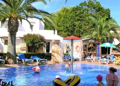 Apartamentos Talayot - Ciutadella de Menorca - Piscine