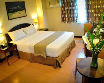 Fersal Hotel Neptune Makati - Makati - Bedroom