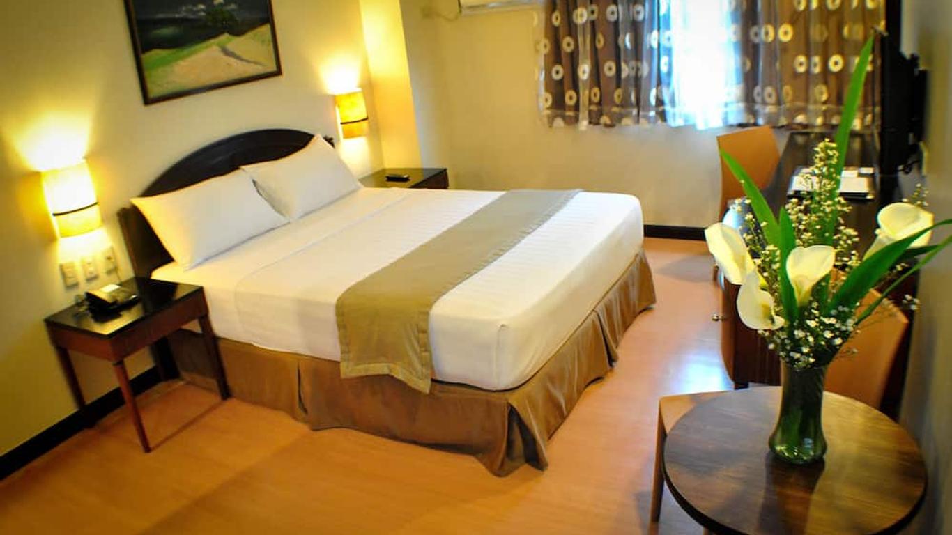 Fersal Hotel Neptune Makati