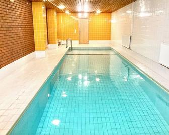 Moomin Lover Home in Central Helsinki - Pool & Sauna - Helsinki - Piscina