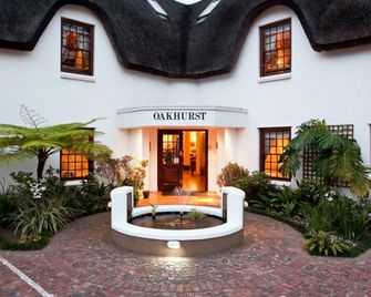 Oakhurst Hotel - ג'ורג' - בניין
