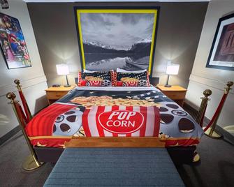 Super 8 by Wyndham Edmonton South - Edmonton - Bedroom