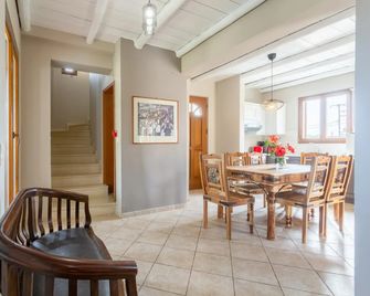 Villa Neria Large Private Pool Sea Views A C Wifi - 2116 - Aptera - Essbereich