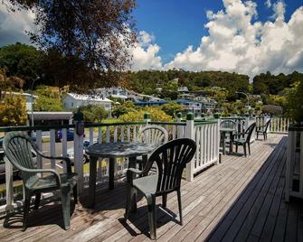 Centabay Lodge and Backpackers - Paihia - Balkon