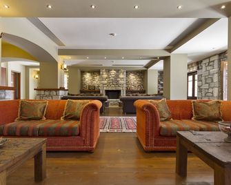 Itilo Traditional Hotel - Neo Oitylo - Lounge