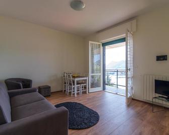 Bellavista Flat - The House Of Travelers - Como - Stue