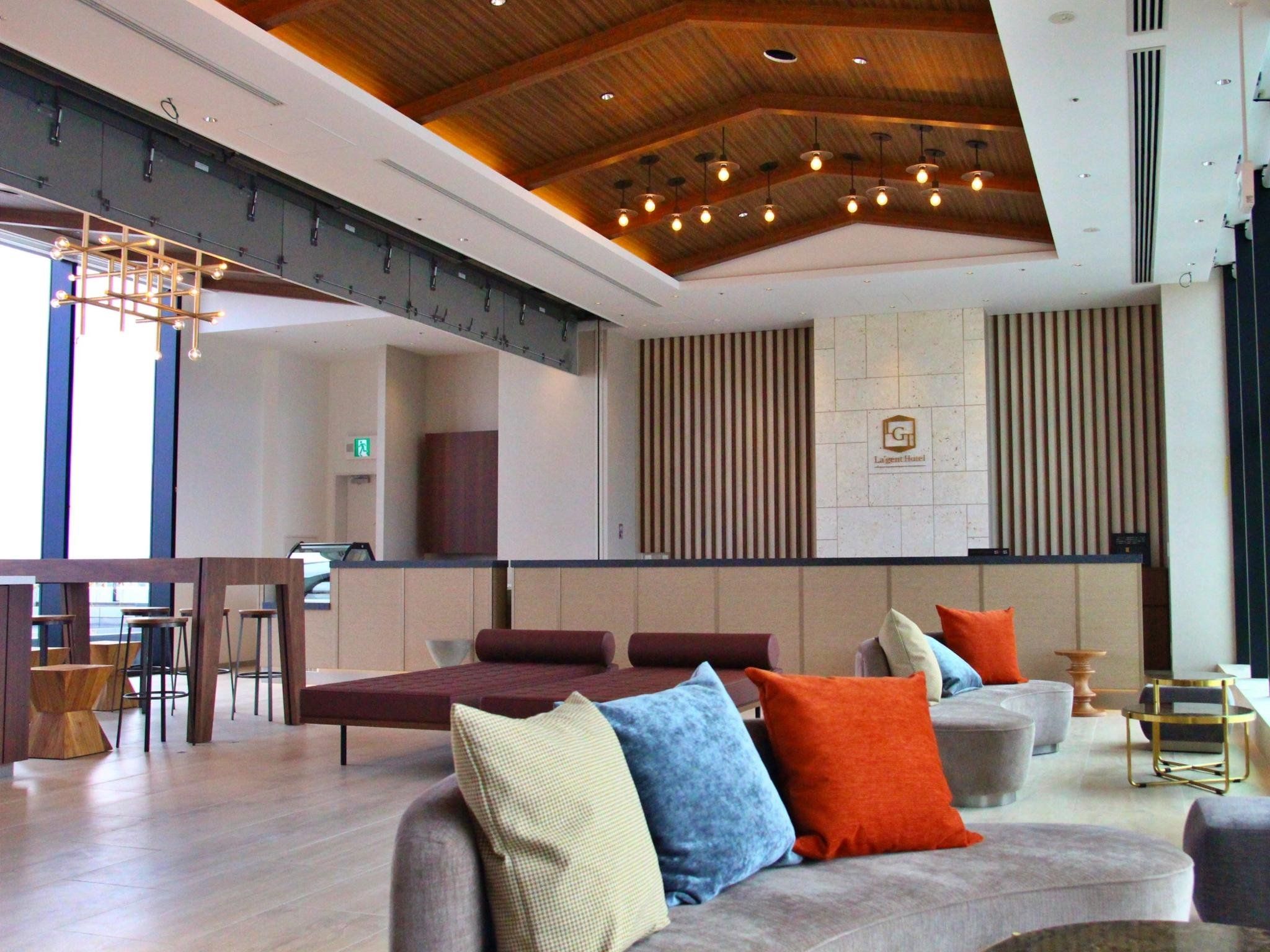 La'gent Hotel Okinawa Naha - נאהא - טרקלין