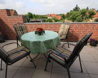 House Dolfi - Apartment/2bedrooms/bathroom,WC (large apartment downstairs) - Mölln - Balkon