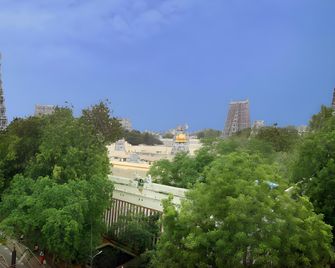 Hotel Sabareesh Plaza - Madurai