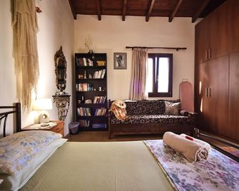 Gorgona Apt - Iraklio - Soverom