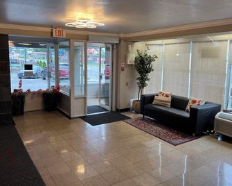 The Glengate Hotel & Suites - Niagara Falls - Lobby